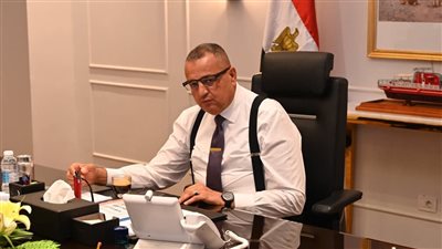 محافظ جنوب سيناء يناقش عددًا من المحاور الهامة ومتابعة موقف التصالح على مخالفات البناء 