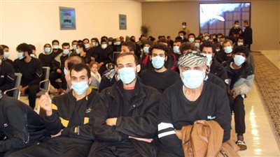 الداخلية الليبية: ترحيل عدد من المهاجرين المصريين غير الشرعيين طوعيًا عبر منفذ إمساعد البري