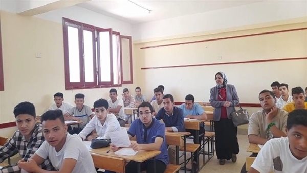 طلاب المعاهد الأزهرية