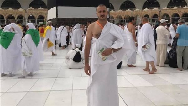 اشرف البلاح 