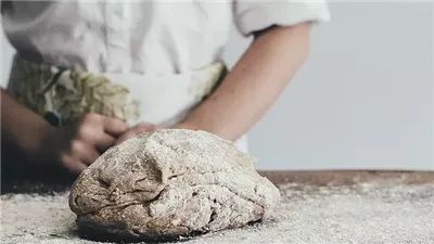 ما هو الخبز الأكثر صحة للجسم؟.. تعرف عليه