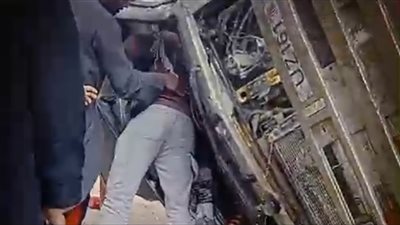 مصرع 9 أشخاص في حادث تصادم 3 سيارات بالمنيا.. والمحافظ يوجه بتقديم الدعم لأسر الضحايا | بث مباشر