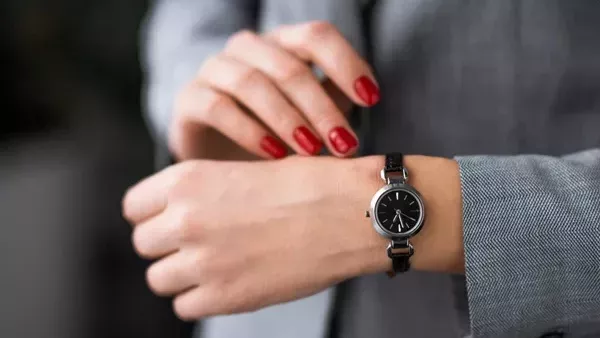 ساعة - أرشيفية