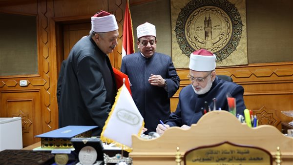 الدكتور محمد الضويني