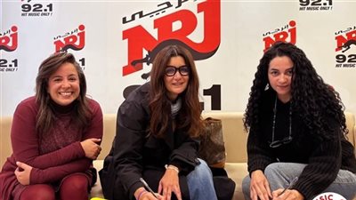 بطولة غادة عادل.. انضمام تامر نبيل ولبنى ونس لمسلسل اللمبة الزرقا على راديو إنرجي