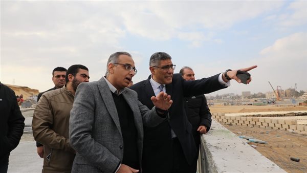 محافظ الجيزة خلال