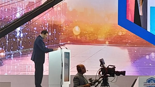  الدكتور إيهاب أبو