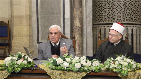 جانب من الندوة