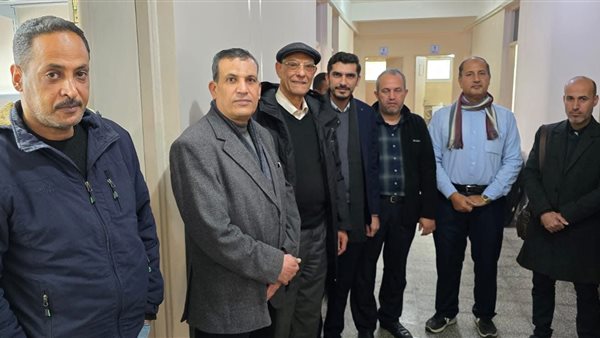 وفد من أطباء قصر