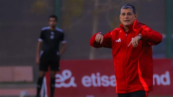 أوسكار رويز رئيس