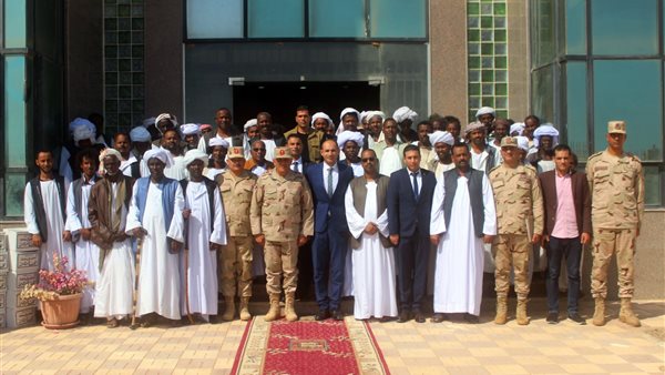  لقاء مع عددٍ من