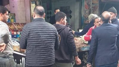 محافظ الدقهلية يقود حملات مكثفة لرفع الإشغالات بحي شرق المنصورة