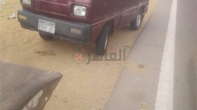 إصابة 4 موظفين في انقلاب سيارة بطريق أسيوط الصحراوي الغربي بالفيوم