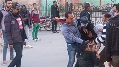 ضبط 6 أشخاص بينهم اثنين مصابين في مشاجرة بسبب خلافات الجيرة بسوهاج