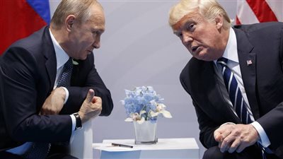  بوتين وترامب يتبادلان وجهات النظر حول الأزمة الأوكرانية ويبحثان سبل وقف التصعيد