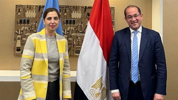 خلال اللقاء