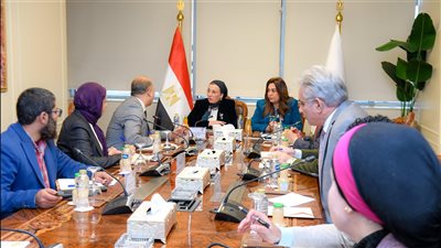 وزيرتا البيئة والتنمية المحلية تناقشان التوسع في إنتاج الغاز الحيوي والأسمدة العضوية 