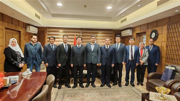 جانب من الزيارة 