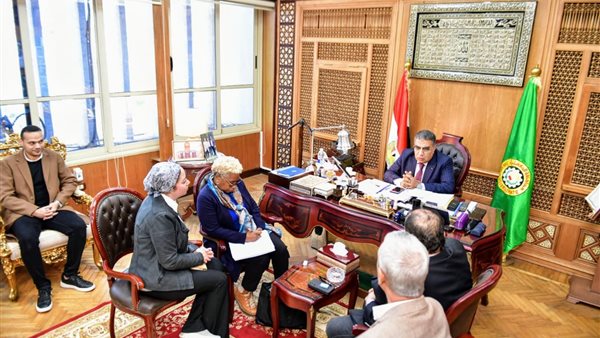 محافظ الدقهلية يستقبل