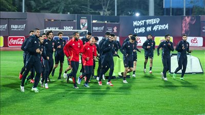 الأهلي يخوض مرانه الختامي استعدادًا لمواجهة الإسماعيلي بالدوري الممتاز | بث مباشر