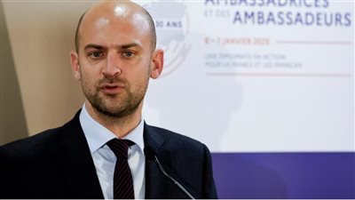 وزير الخارجية الفرنسي: أوروبا أمام قرارات صعبة وتضحيات لضمان أمنها