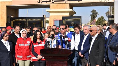 وزيرة التضامن: لدينا أكبر مخزن للمساعدات الإنسانية يضم 200 طن مواد إغاثية للأشقاء في غزة