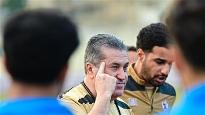 قبل مواجهة الأهلي.. ماذا قدم مدربي الزمالك البرتغاليين في أول لقاء قمة لهم؟