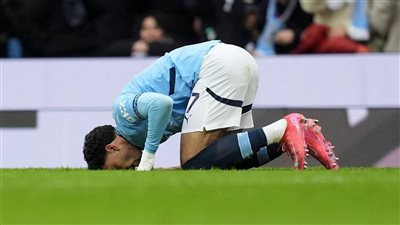 الأعلى تقييما.. ماذا قدم عمر مرموش في مباراة مانشستر سيتي ونيوكاسل في الدوري الإنجليزي؟