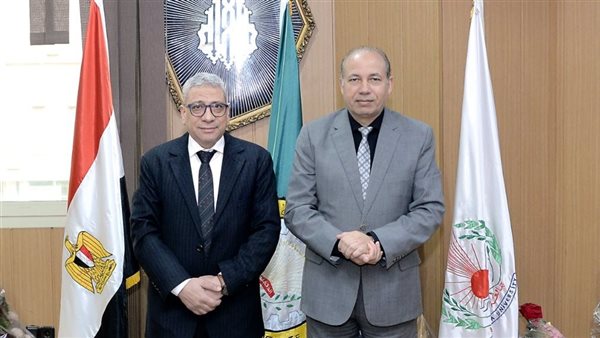 سعد عبد الوهاب أمينا