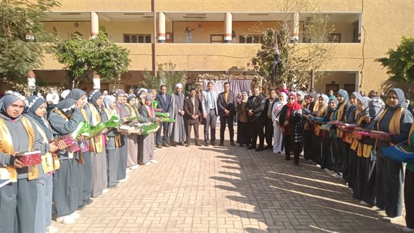 مدرسة أخميم الثانوية