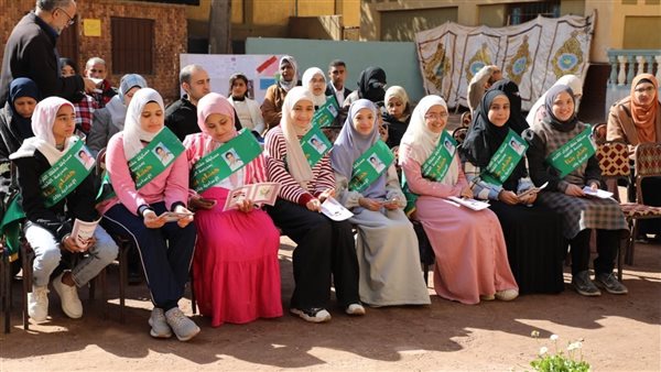 15 طالبة من حفظة