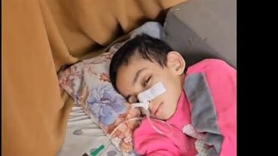 استغاثة لعلاج الصغيرة رنا.. الناجية الوحيدة من مجزرة عائلة أبو طعمية تحتاج للعلاج في الخارج