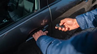 لسرقة السيارات.. سيدة تروي تفاصيل تعرضها لحيلة نصب جديدة تستهدف جراجات المولات والأماكن الشهيرة