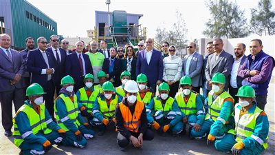 وزيرتا البيئة والتنمية المحلية ومحافظ القليوبية يفتتحون مصنع معالجة المخلفات البلدية الصلبة المطور لإنتاج الوقود البديل بالخانكة