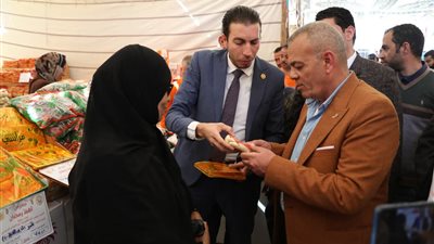 بتخفيضات تصل لـ 30%.. افتتاح أول معارض أهلا رمضان بطور سيناء| صور