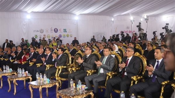 محافظ الجيزة يشارك