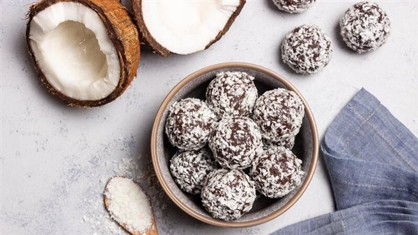 كرات جوز الهند بالكاكاو