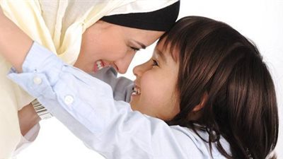 أفكار للاحتفال بعيد الأم 2025.. و10 رسائل تهنئة بكلمات مميزة