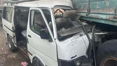 تريلا وميكروباص.. ارتفاع عدد مصابي حادث طريق طنطا الزراعي بالغربية لـ 11 شخصًا | أسماء 