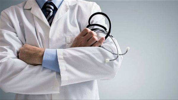 طبيب - تعبيرية 