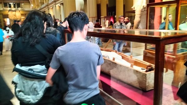 مشاهدة المومياء الصارخة