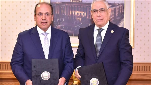 الجامعة البريطانية