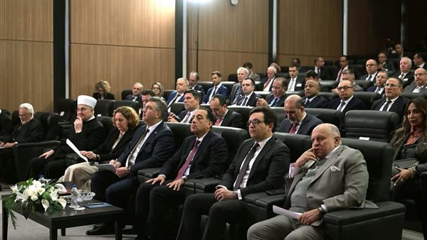 جانب من المنتدي 