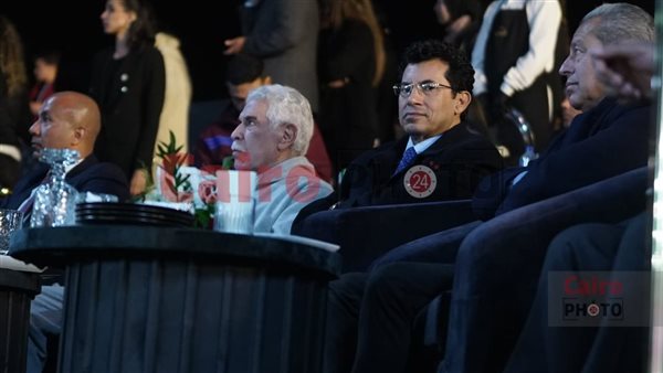 وزير الرياضة يشهد