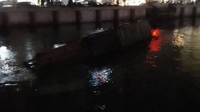 جهود مكثفة للبحث عن جثامين 4 أشخاص سقطوا في نهر النيل إثر انقلاب تروسيكل بأسيوط