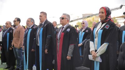 رئيس جامعة السويس: حرص الدولة على تقديم الرعاية الطبية لأشقائنا الفلسطينيين يعكس قيمًا إنسانيةً نبيلة