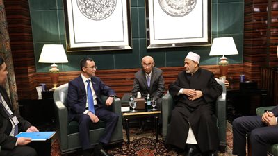 رئيس مجلس الشيوخ الكازاخي: كلمة شيخ الأزهر بمؤتمر الحوار الإسلامي وصفت حال الأمة بدقَّة 