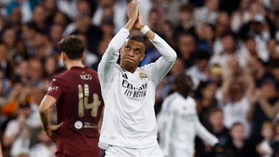 بعد تدخله على لاعب ألافيس.. مدة إيقاف مبابي وموقفه من نهائي كأس ملك إسبانيا