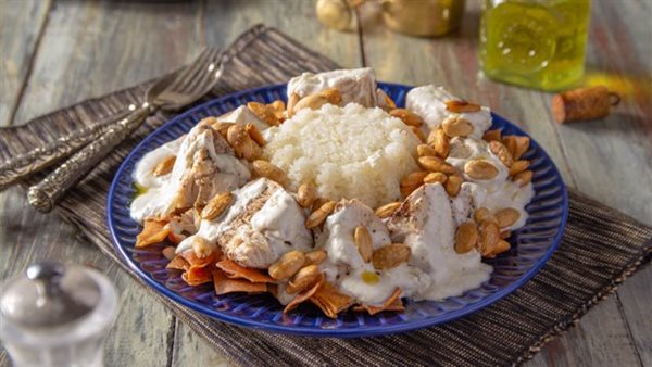 فتة فراخ بالزبادي