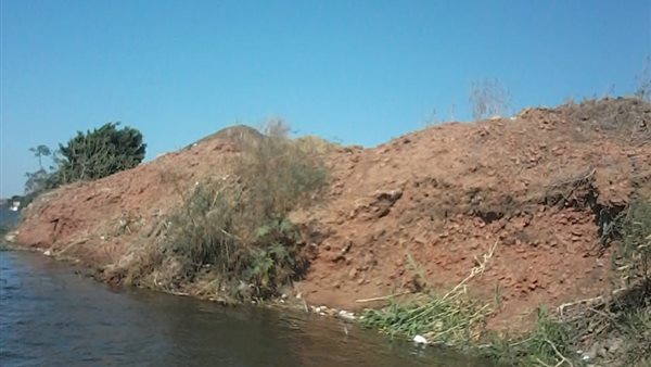 التعدي على نهر النيل